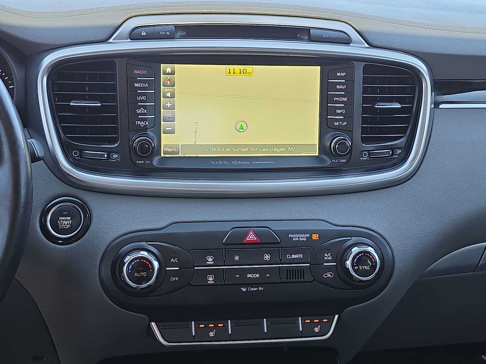 Thumbnail: 2016 Kia Sorento - 20