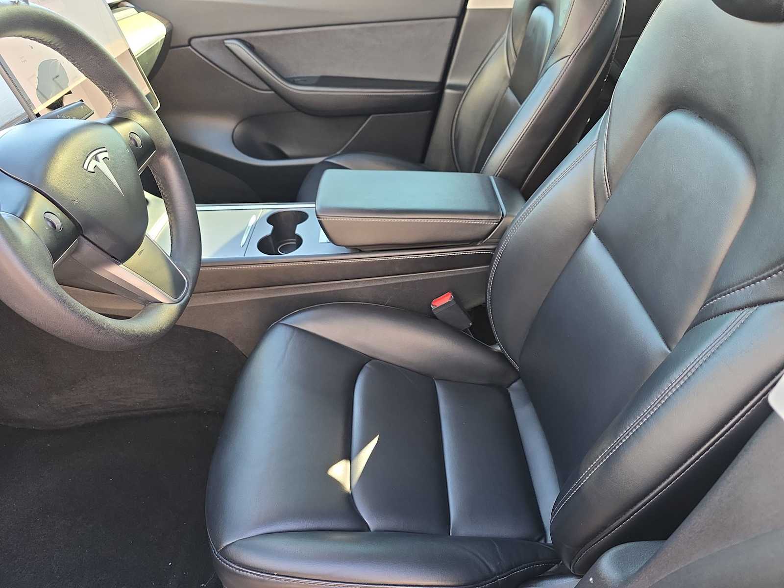 Thumbnail: 2021 Tesla Model Y - 15