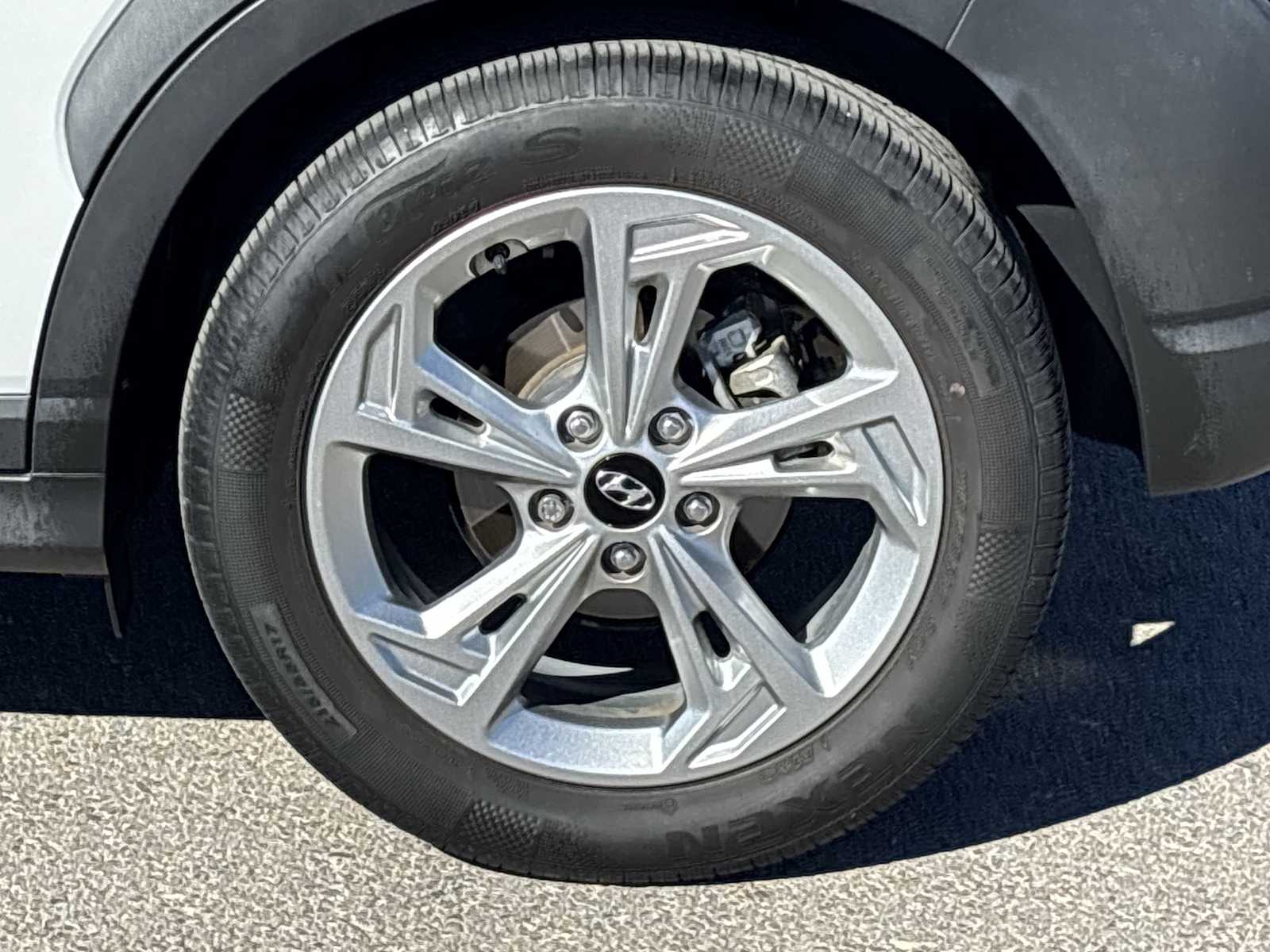 Thumbnail: 2023 Hyundai Kona - 12