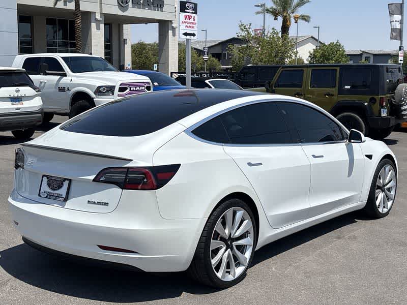 Thumbnail: 2019 Tesla Model 3 - 8