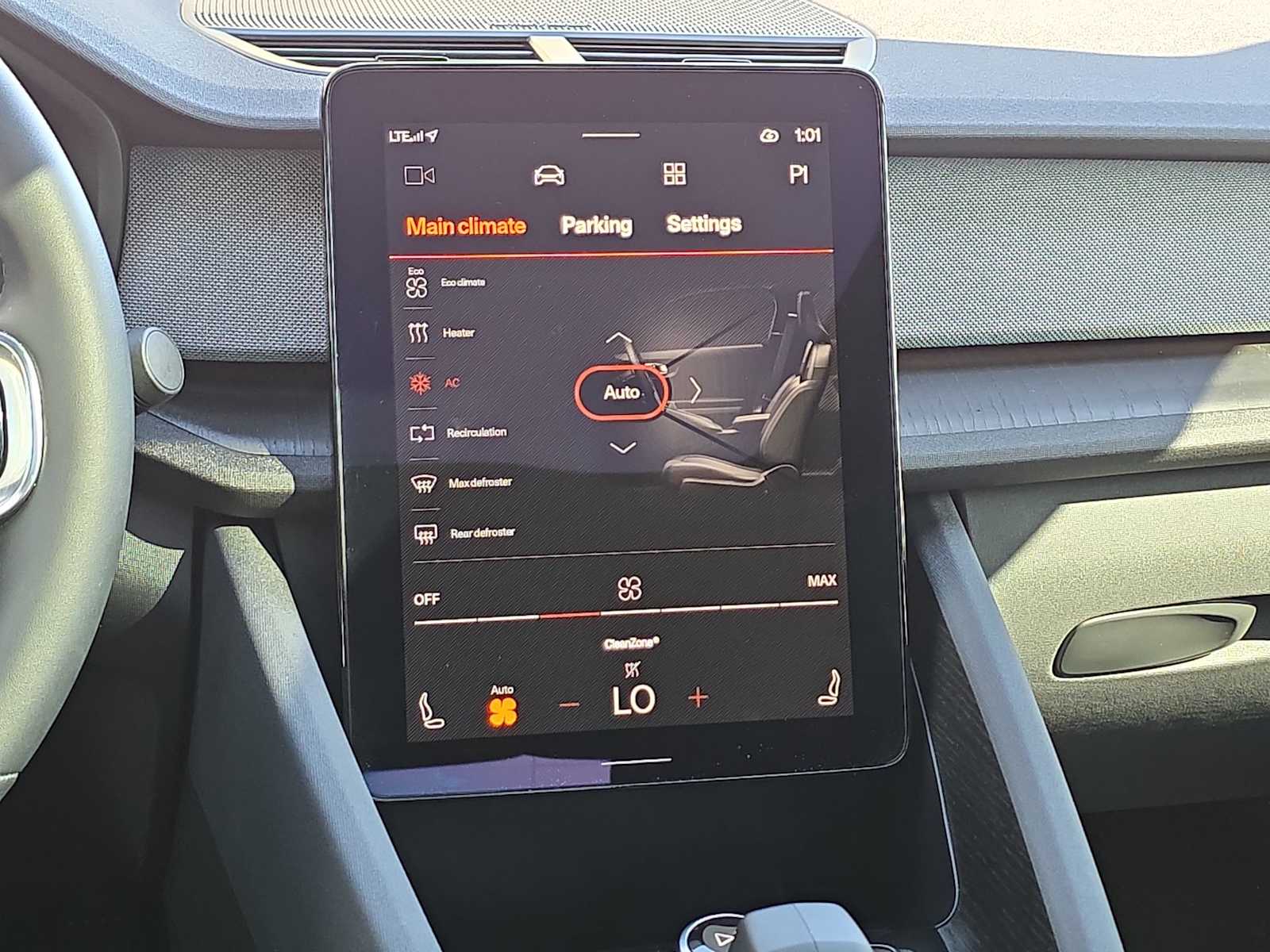 Thumbnail: 2024 Polestar 2 - 20