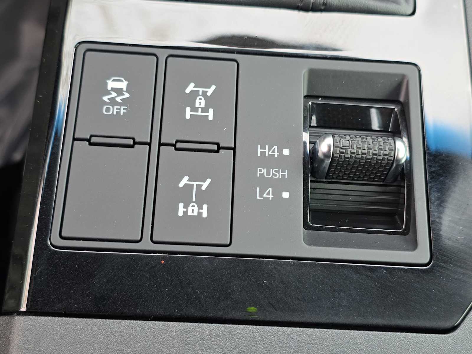 Thumbnail: 2024 Toyota Land Cruiser - 30