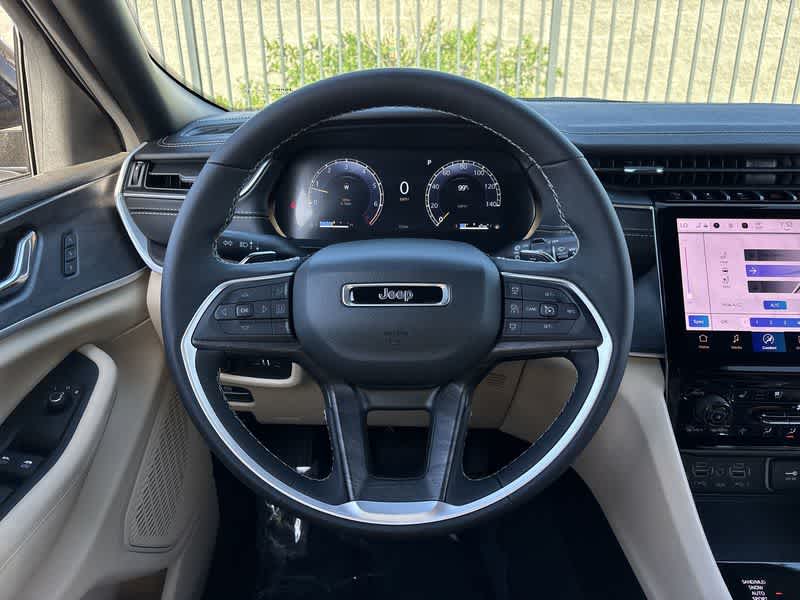 Thumbnail: 2025 Jeep Grand Cherokee - 11