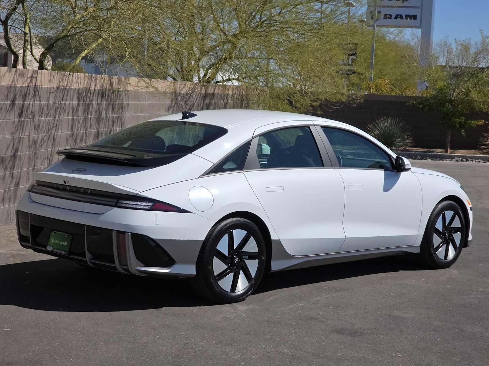 Thumbnail: 2024 Hyundai Ioniq 6 - 9