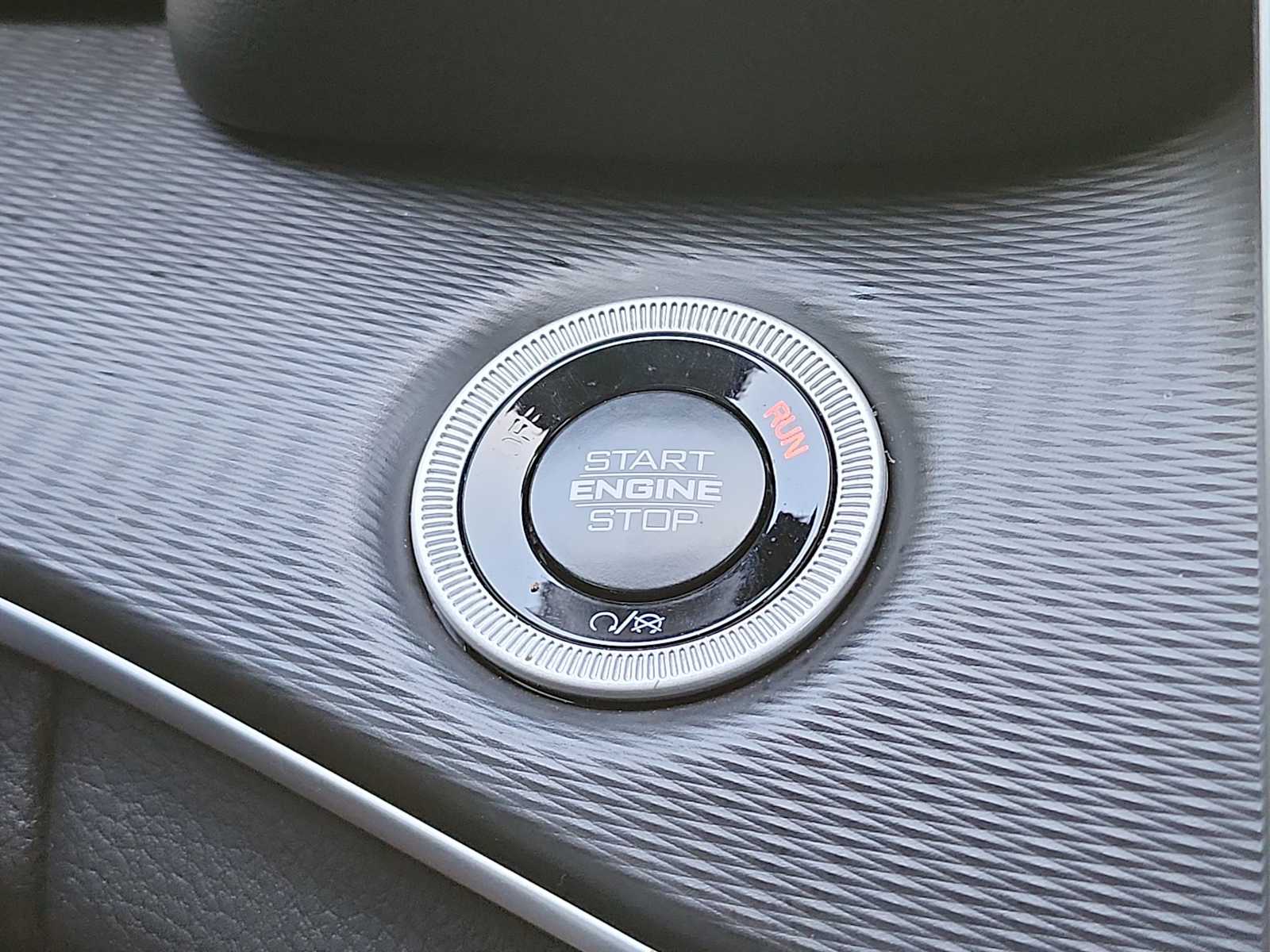 Thumbnail: 2025 Jeep Grand Cherokee - 24