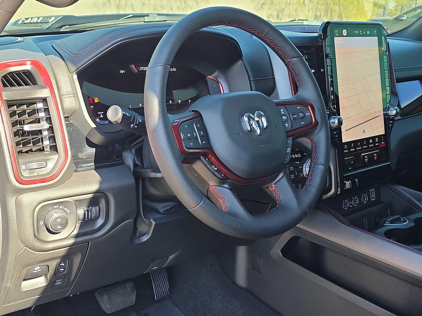 Thumbnail: 2025 RAM 1500 - 2