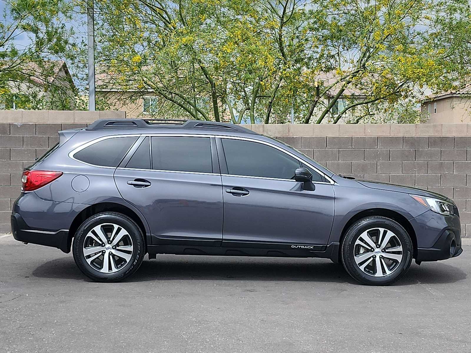 Thumbnail: 2019 Subaru Outback - 10