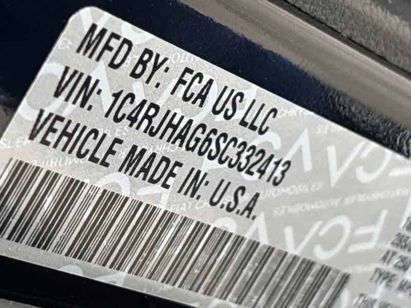 Thumbnail: 2025 Jeep Grand Cherokee - 23