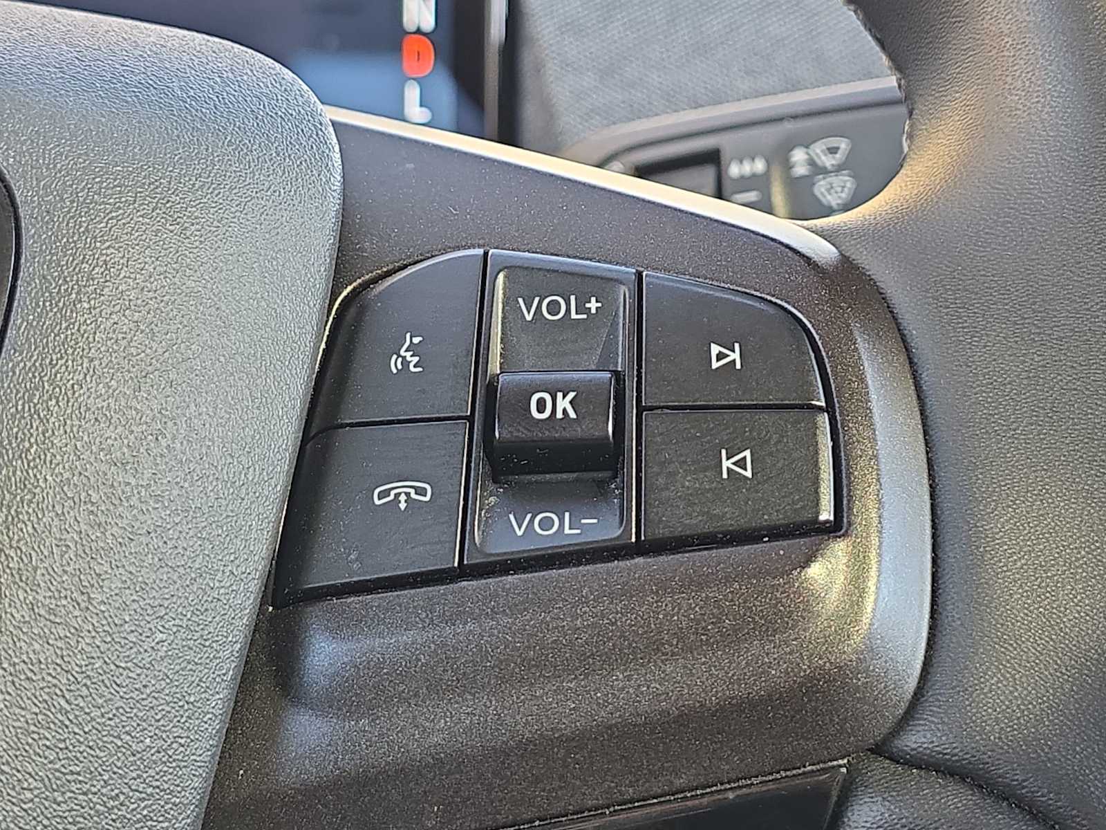 Thumbnail: 2021 Ford Mustang Mach-E - 29