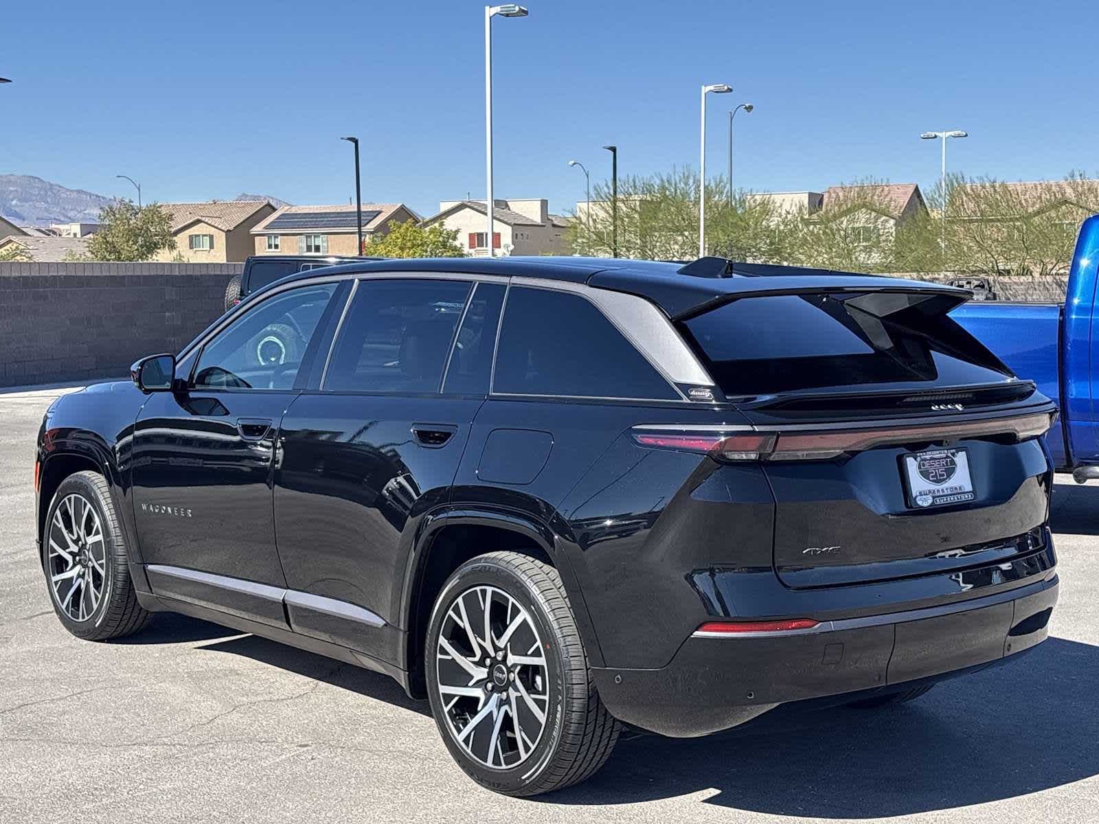 Thumbnail: 2025 Jeep Wagoneer S - 6