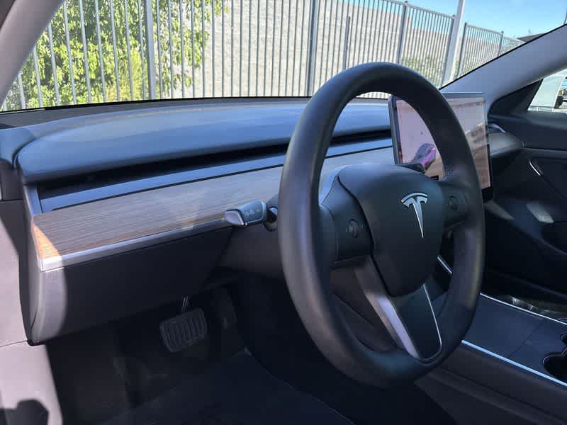 Thumbnail: 2020 Tesla Model 3 - 10