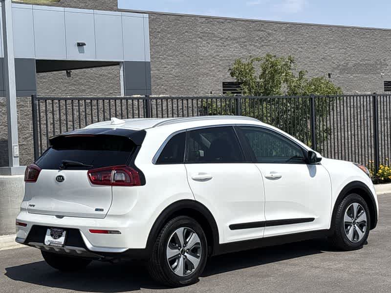 Thumbnail: 2019 Kia Niro - 8