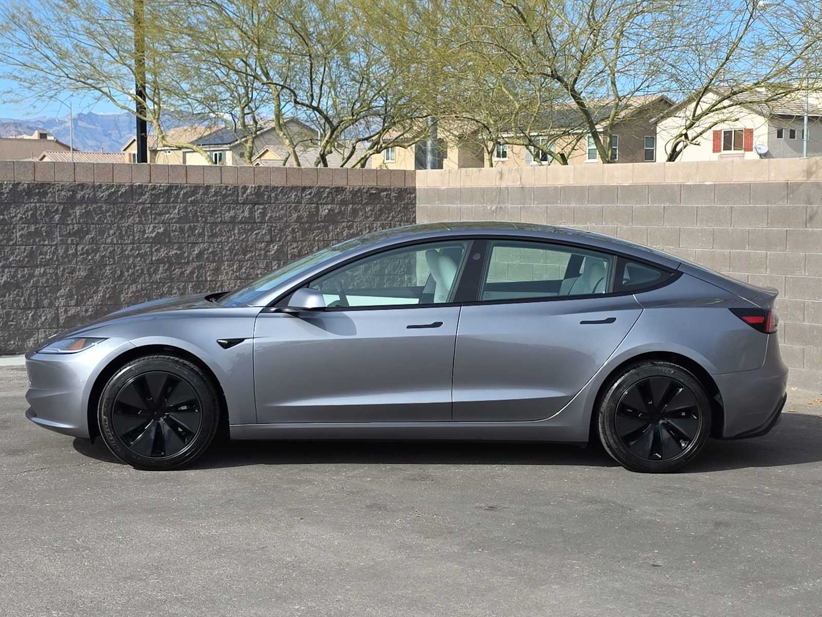 Thumbnail: 2024 Tesla Model 3 - 6
