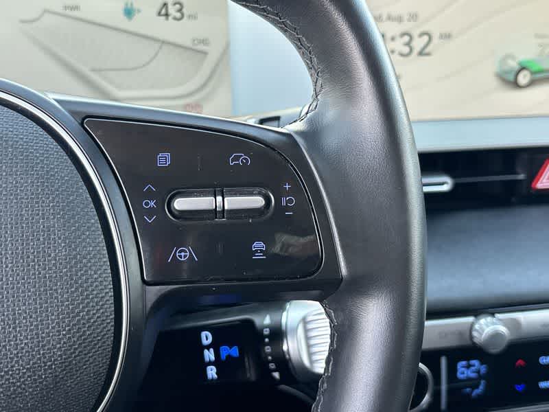 Thumbnail: 2022 Hyundai Ioniq 5 - 28