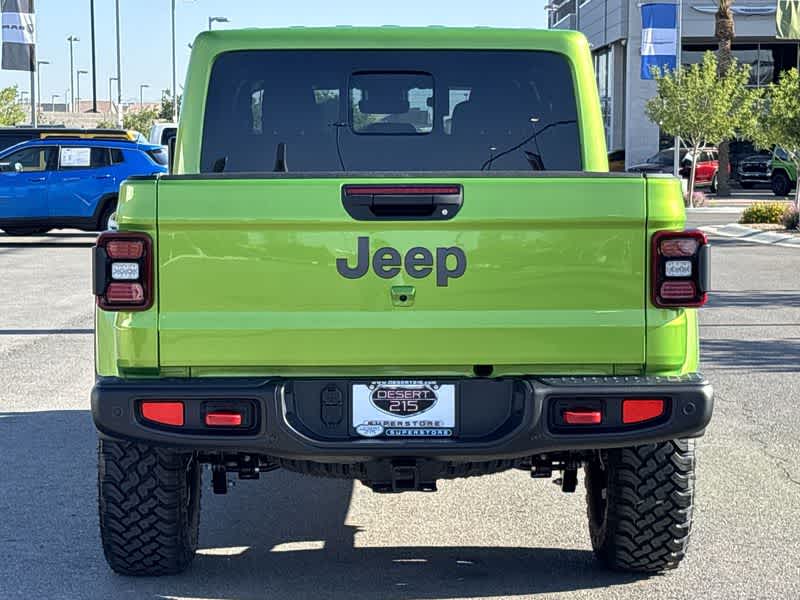 Thumbnail: 2025 Jeep Gladiator - 7