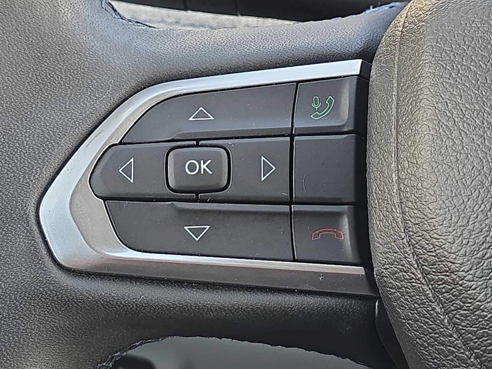 Thumbnail: 2022 Jeep Compass - 27