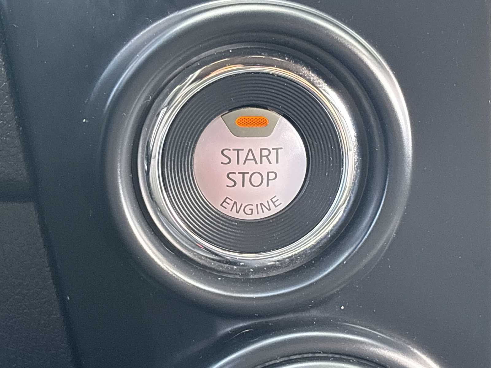 Thumbnail: 2019 Nissan Titan - 23