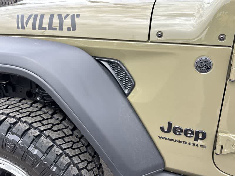 Thumbnail: 2025 Jeep Wrangler - 11