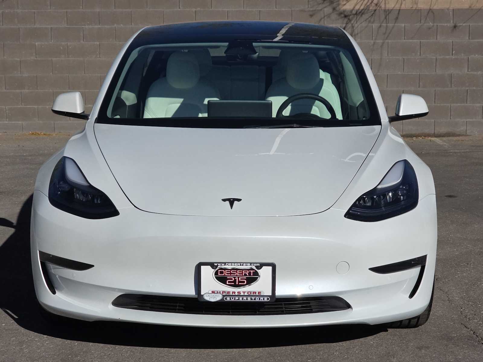 Thumbnail: 2022 Tesla Model 3 - 4