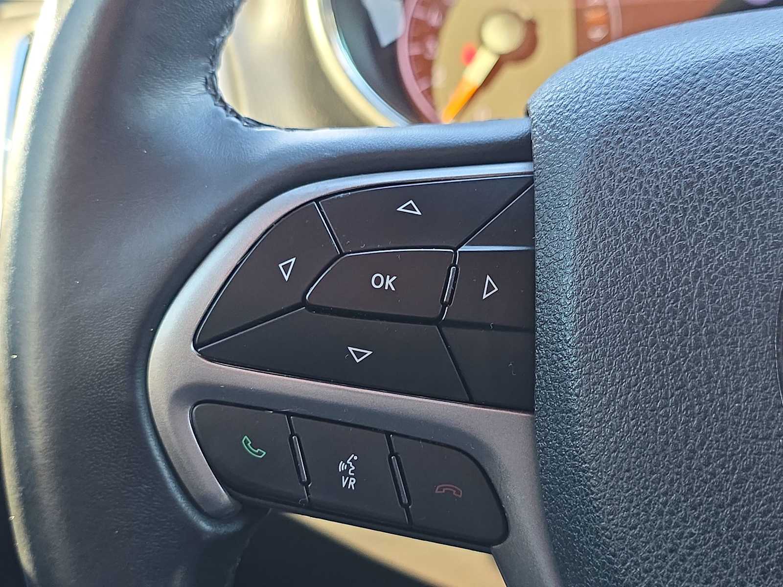 Thumbnail: 2018 Jeep Grand Cherokee - 27