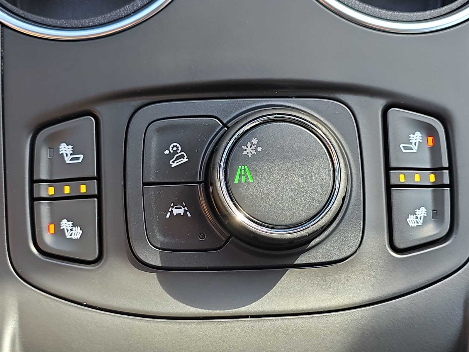 Thumbnail: 2024 GMC Terrain - 29