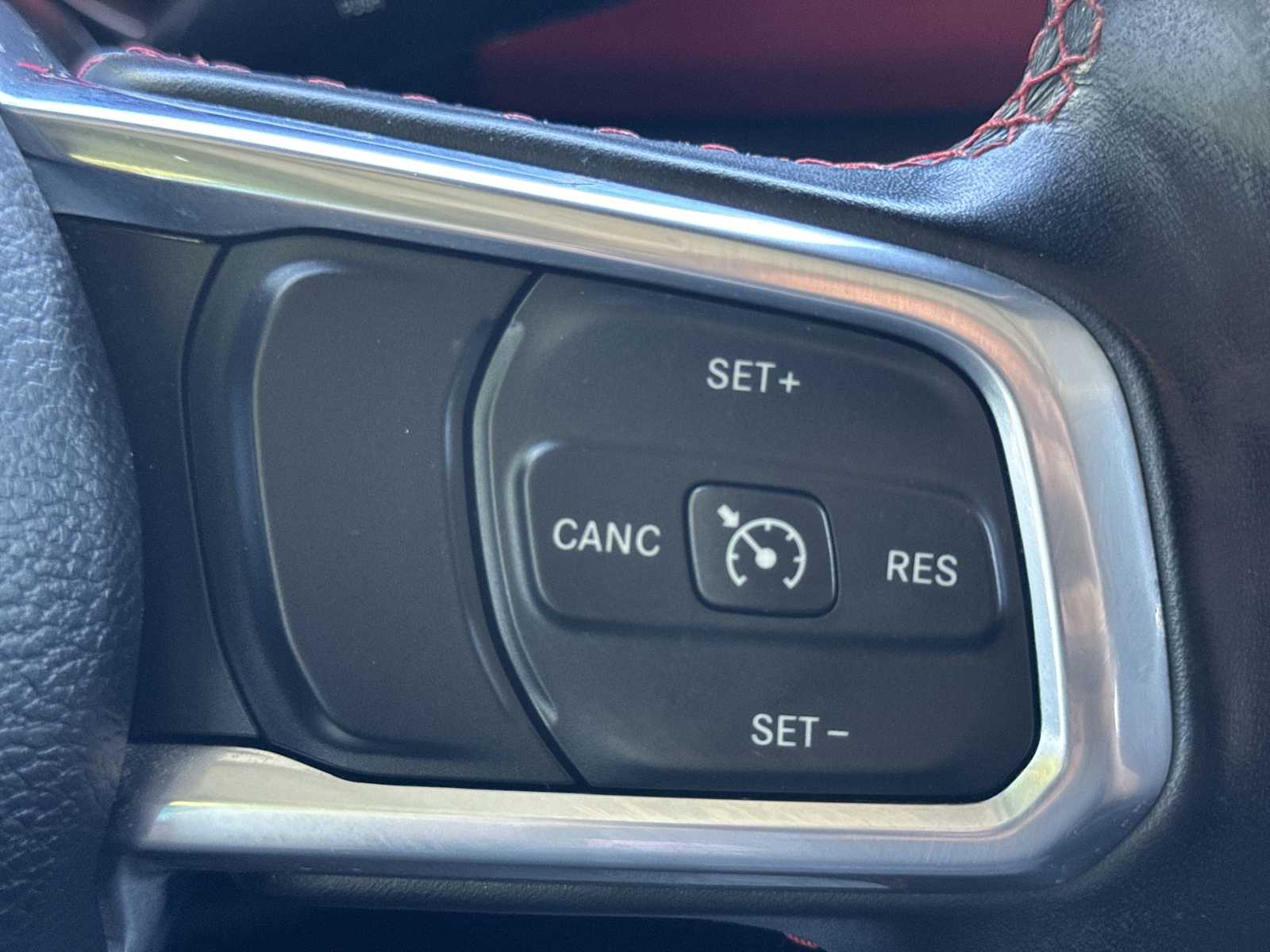 Thumbnail: 2020 Jeep Wrangler - 28