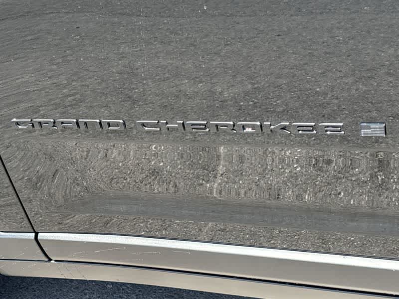Thumbnail: 2025 Jeep Grand Cherokee L - 11