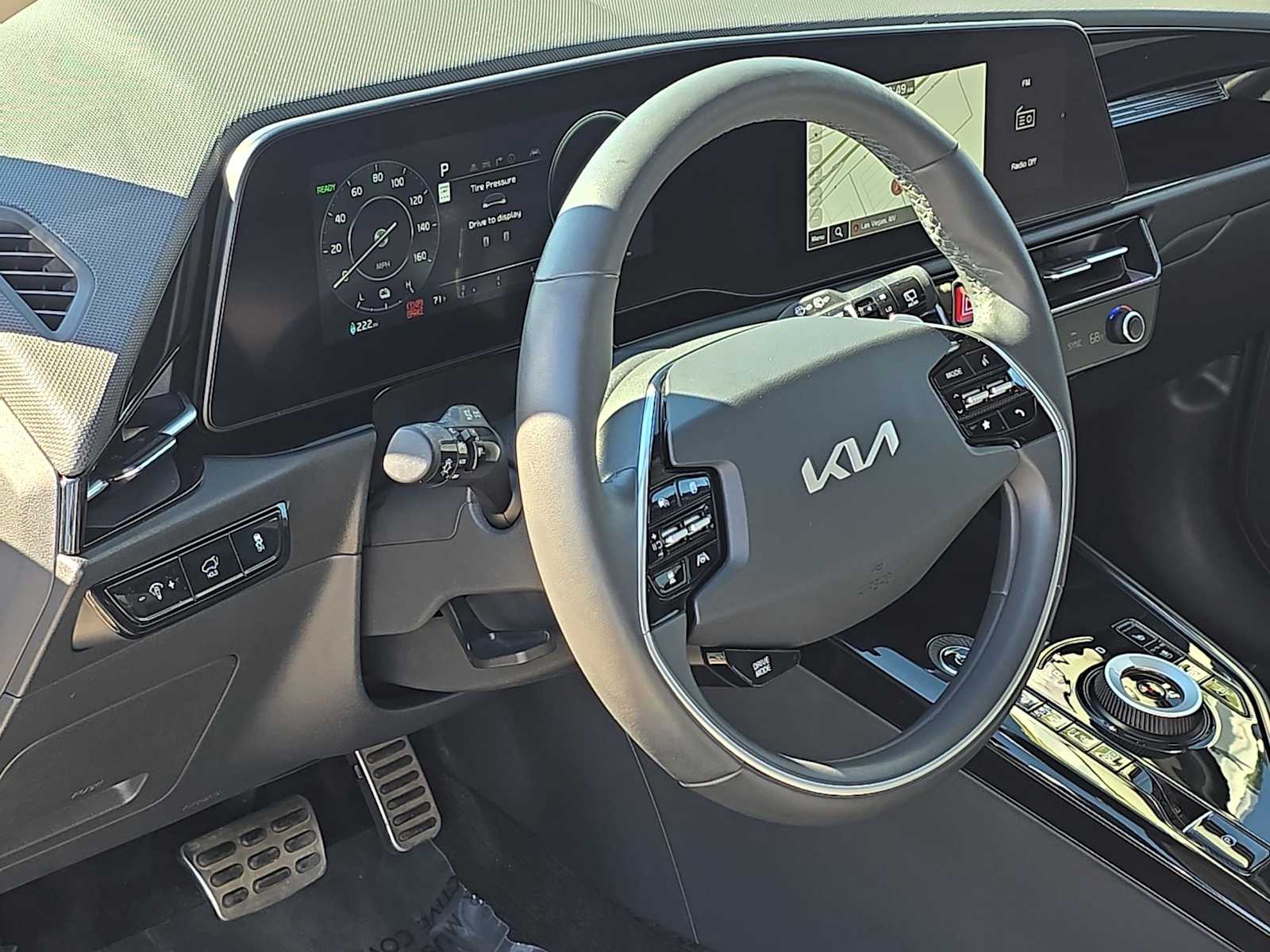 Thumbnail: 2023 Kia Niro - 2