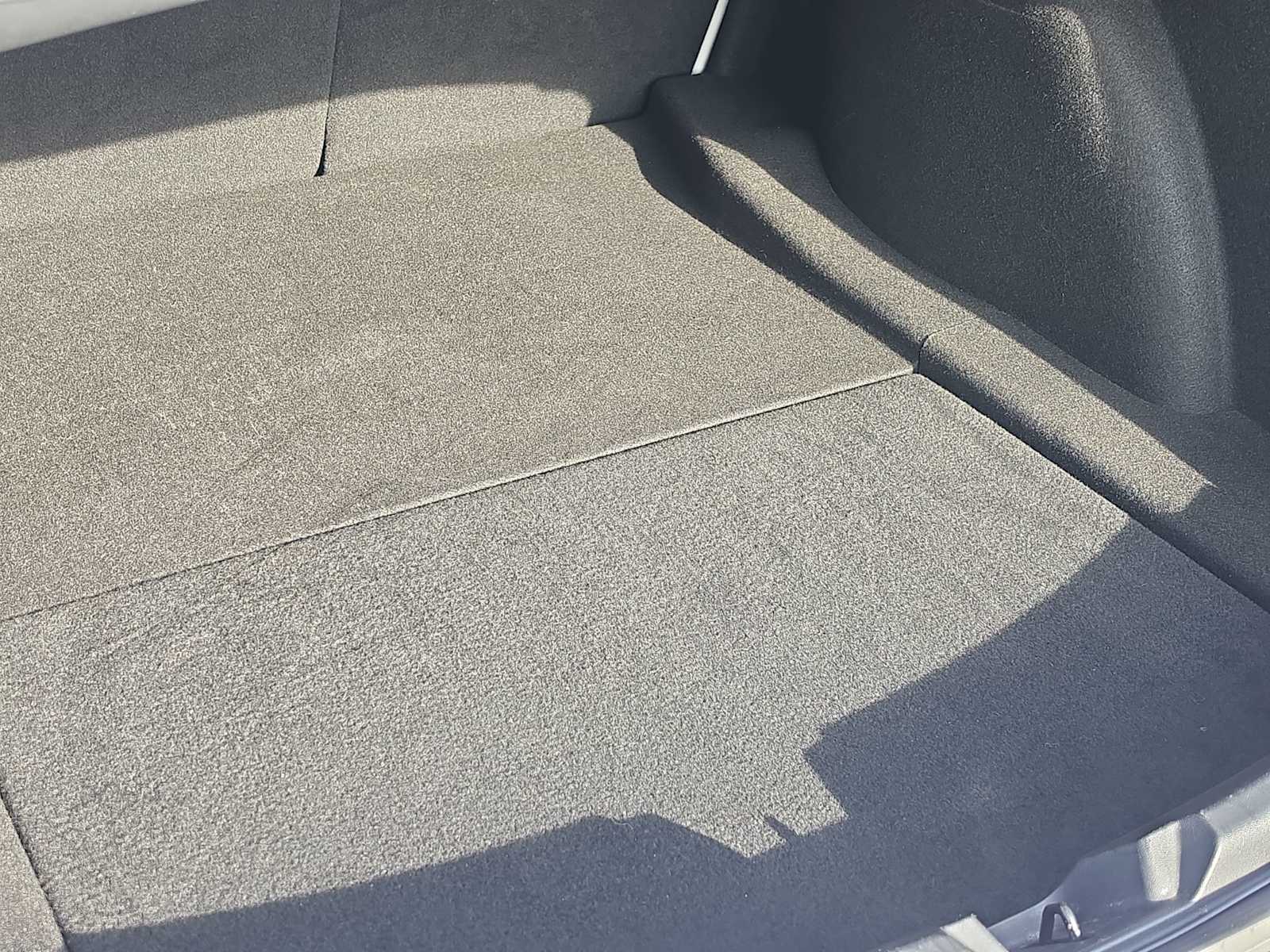 Thumbnail: 2020 Tesla Model 3 - 17