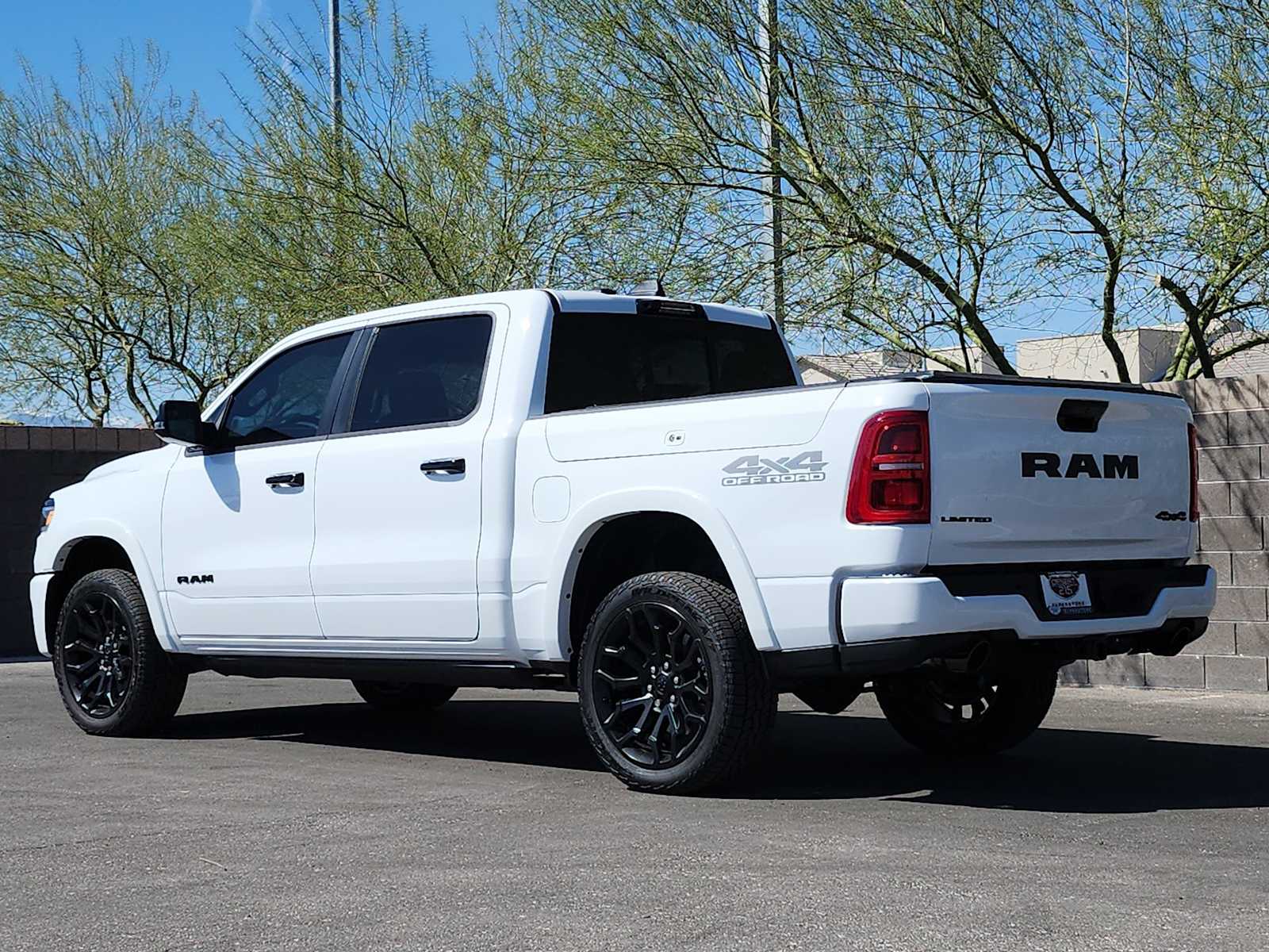 Thumbnail: 2026 RAM 1500 - 7