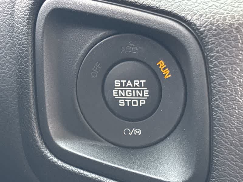 Thumbnail: 2025 Jeep Wrangler - 24