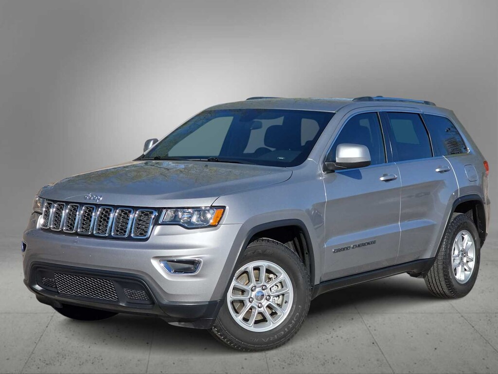 Used 2018 Jeep Grand Cherokee Laredo E SUV