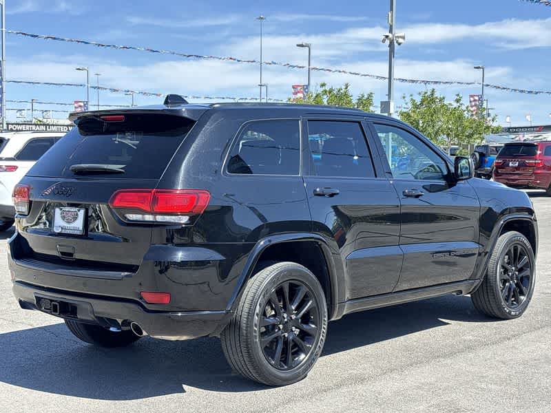 2021 Jeep Grand Cherokee Laredo 8