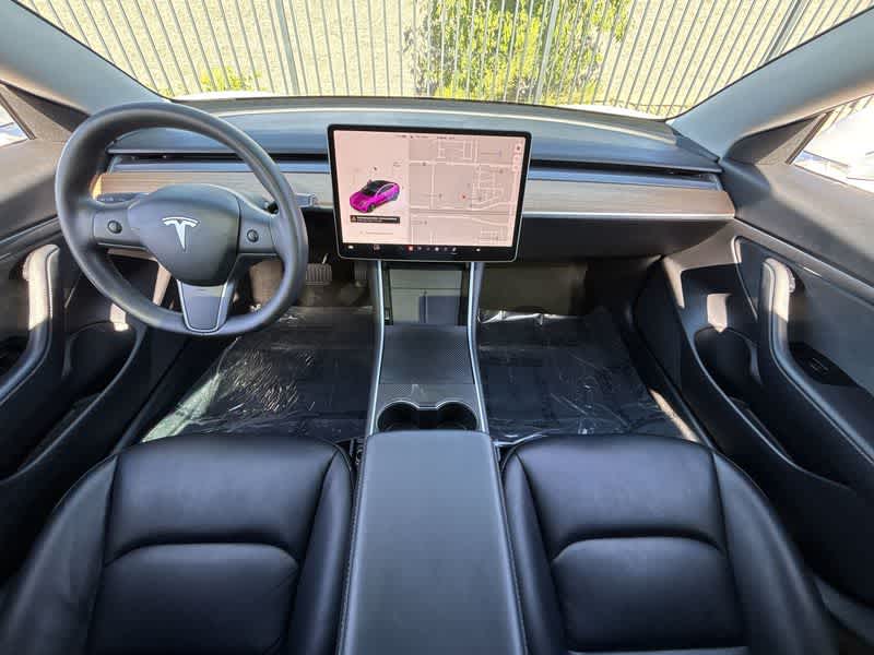 Thumbnail: 2020 Tesla Model 3 - 13