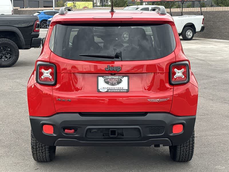 Thumbnail: 2016 Jeep Renegade - 6