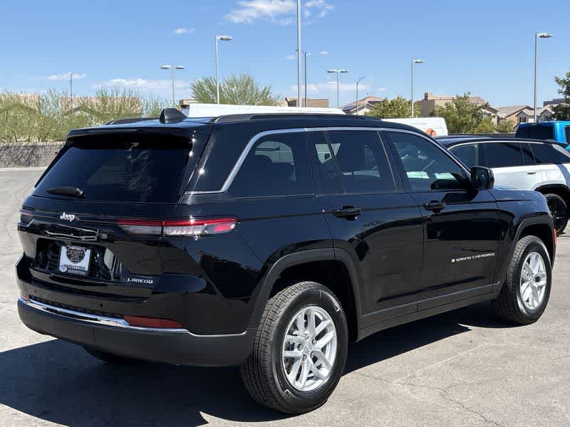 Thumbnail: 2025 Jeep Grand Cherokee - 8