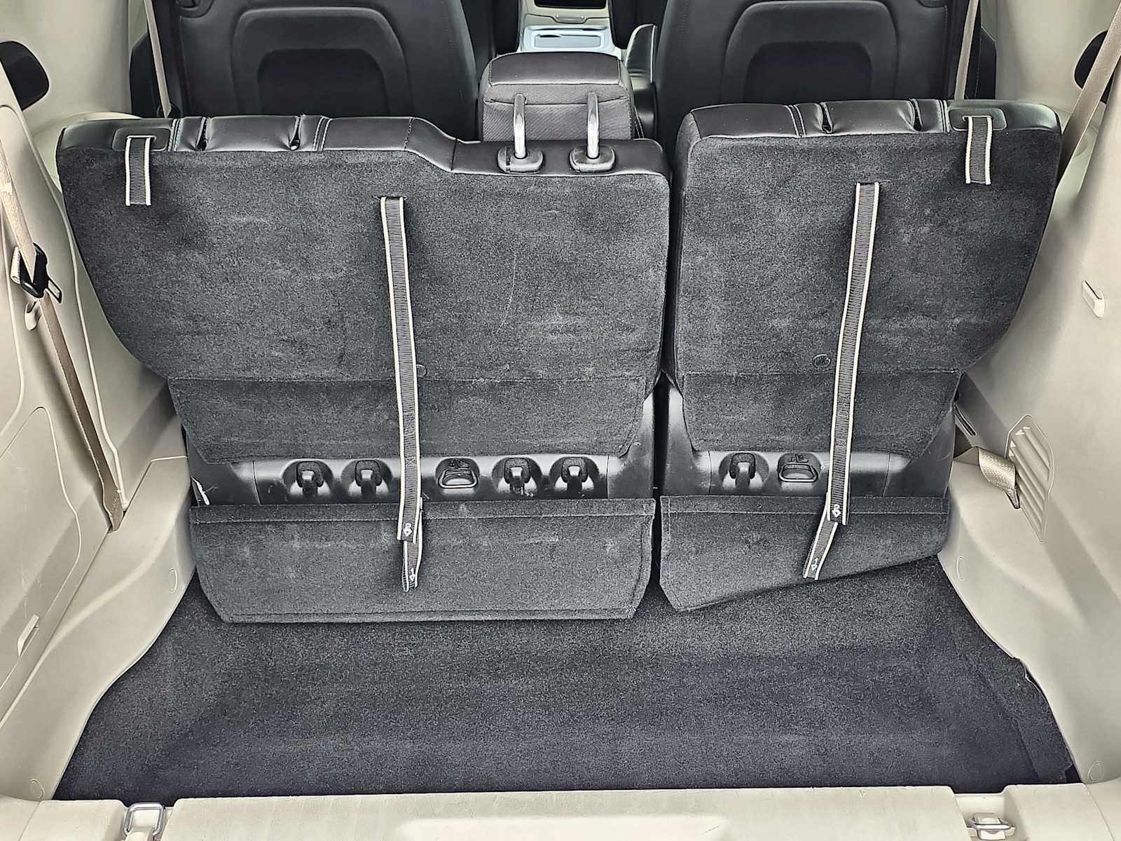 Thumbnail: 2024 Chrysler Pacifica - 23