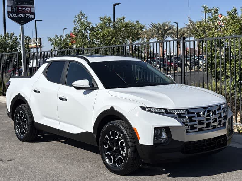 Thumbnail: 2022 Hyundai Santa Cruz - 2