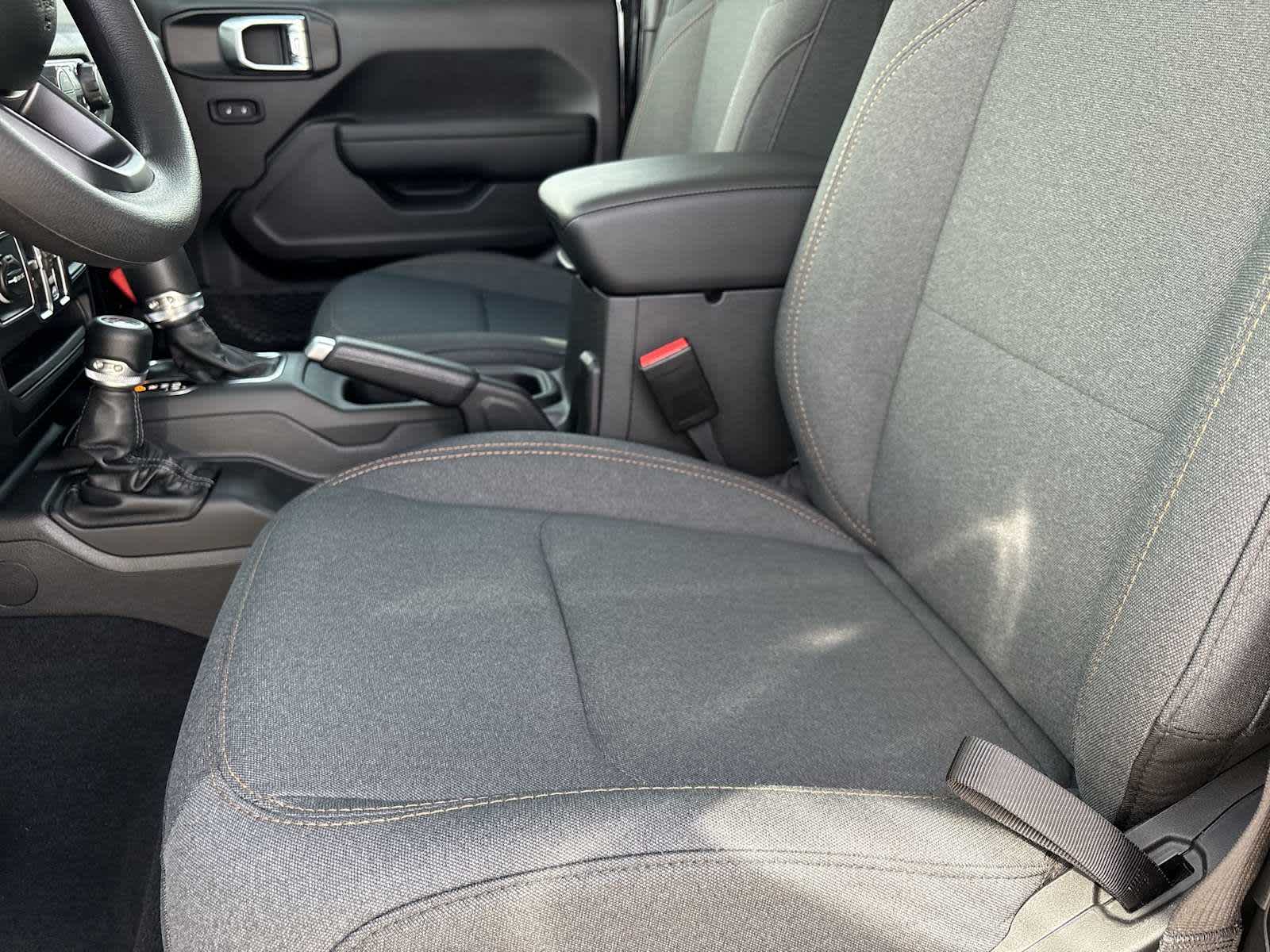 Thumbnail: 2026 Jeep Wrangler - 15