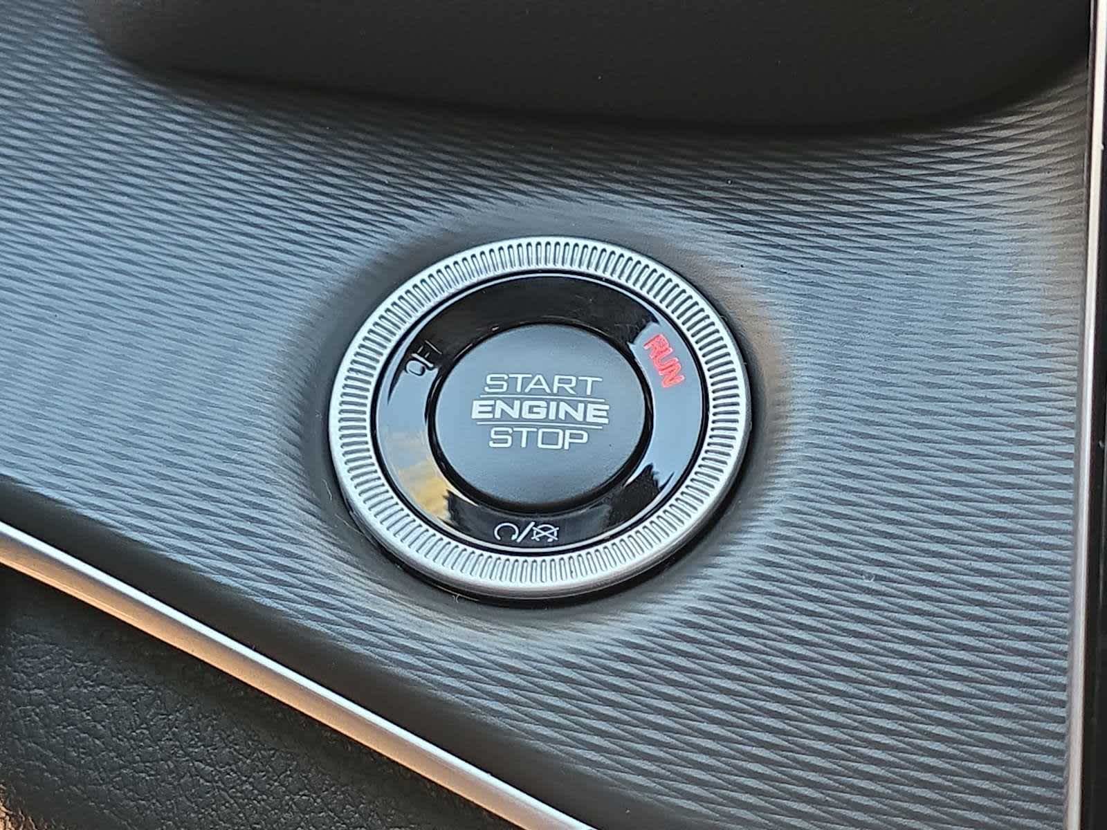 Thumbnail: 2025 Jeep Grand Cherokee - 28