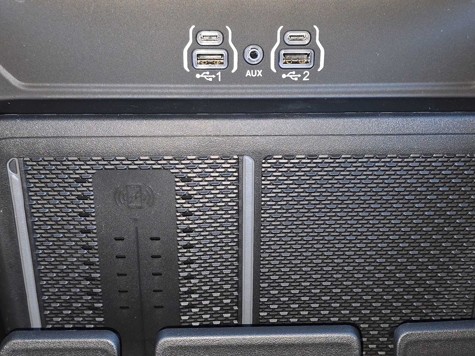 Thumbnail: 2026 RAM 1500 - 28