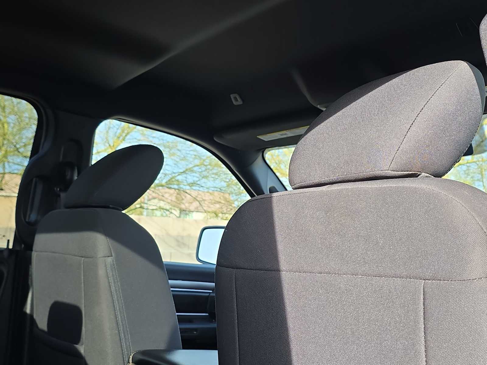 Thumbnail: 2022 RAM 1500 Classic - 16