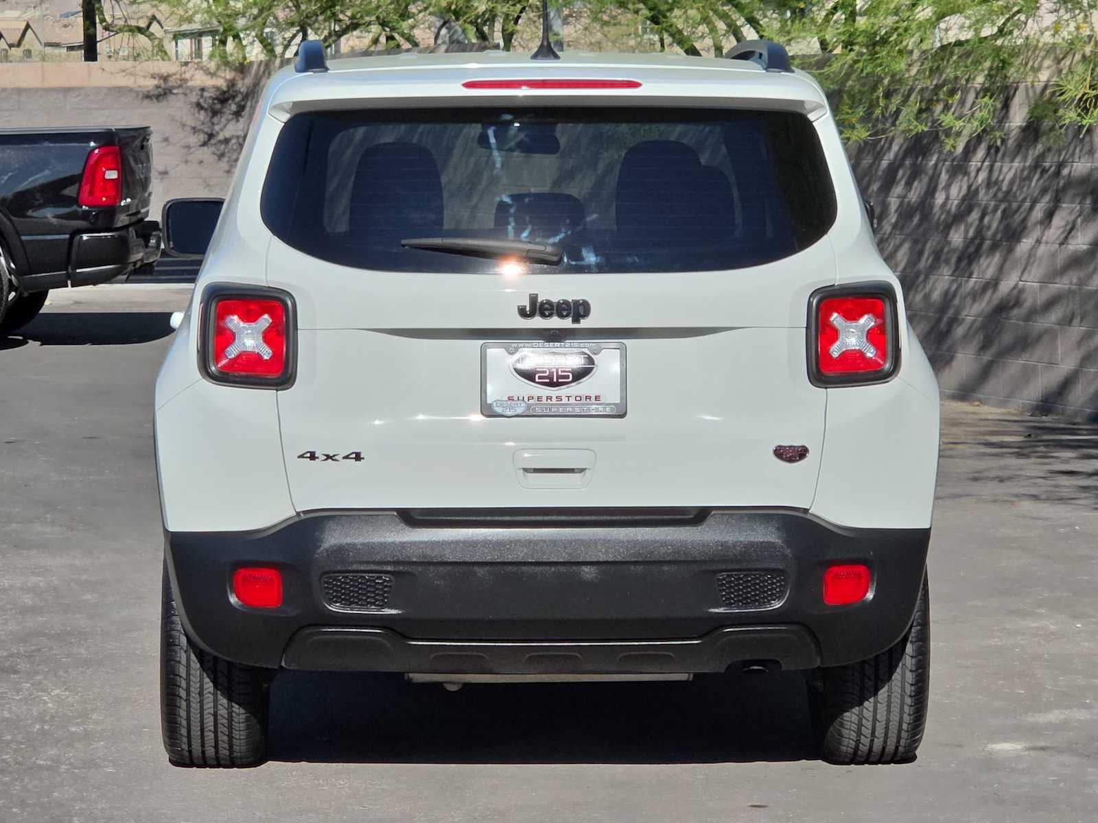 Thumbnail: 2023 Jeep Renegade - 8