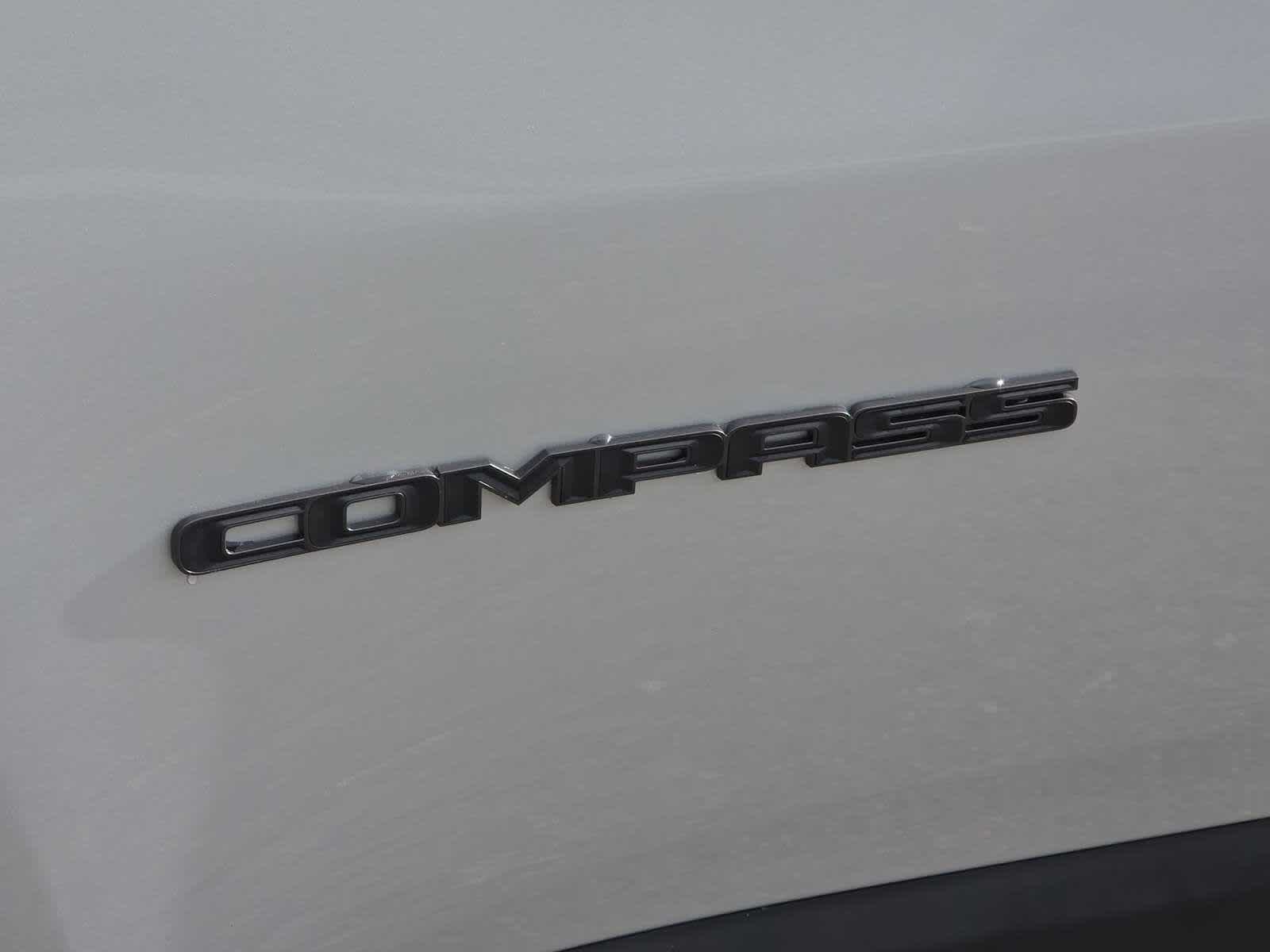 Thumbnail: 2026 Jeep Compass - 14