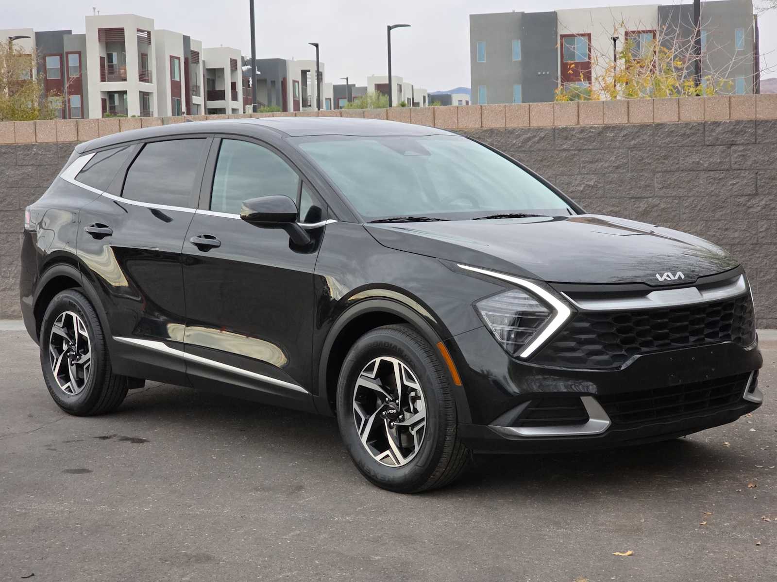 Thumbnail: 2024 Kia Sportage - 3