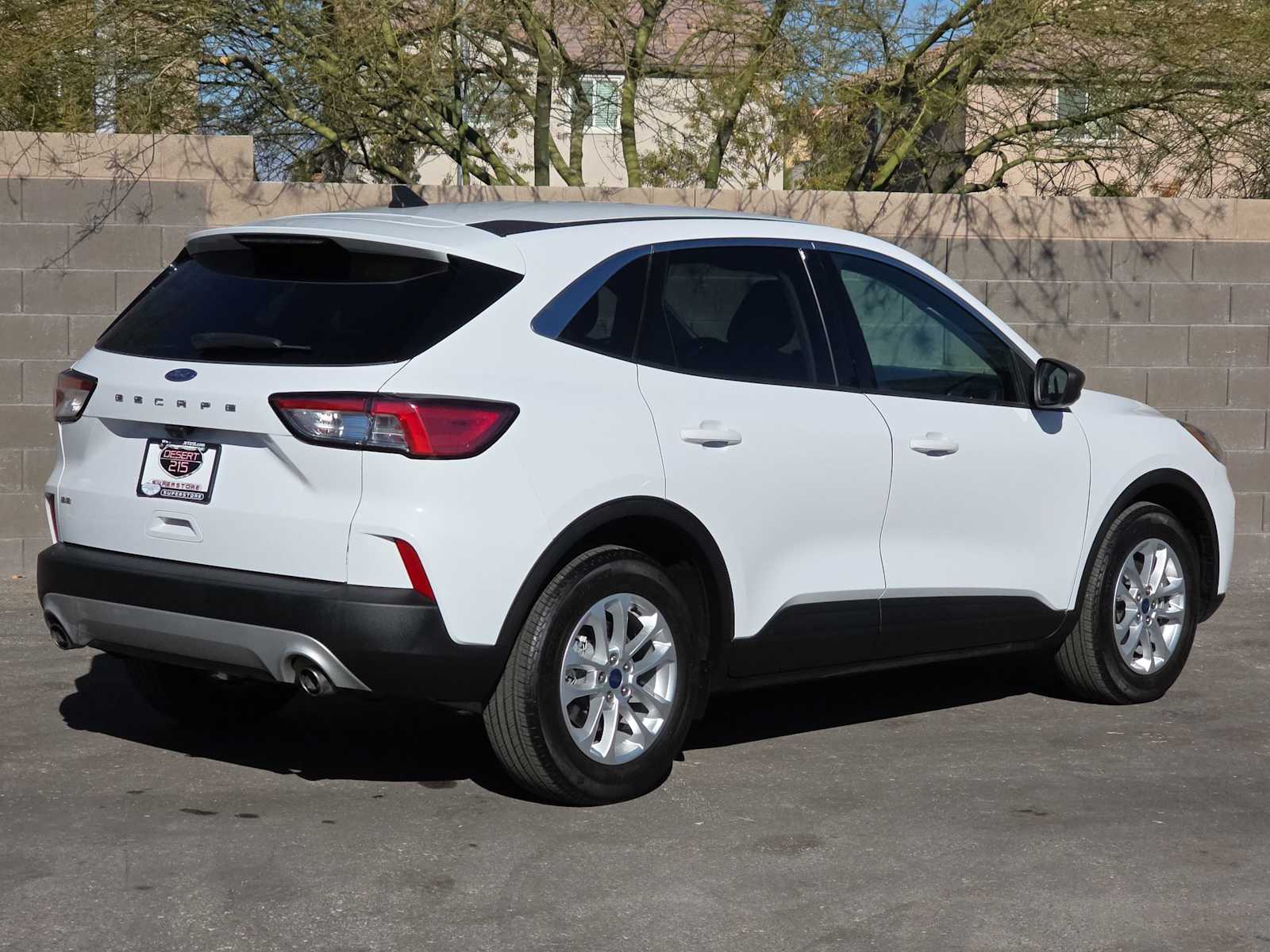 Thumbnail: 2022 Ford Escape - 9