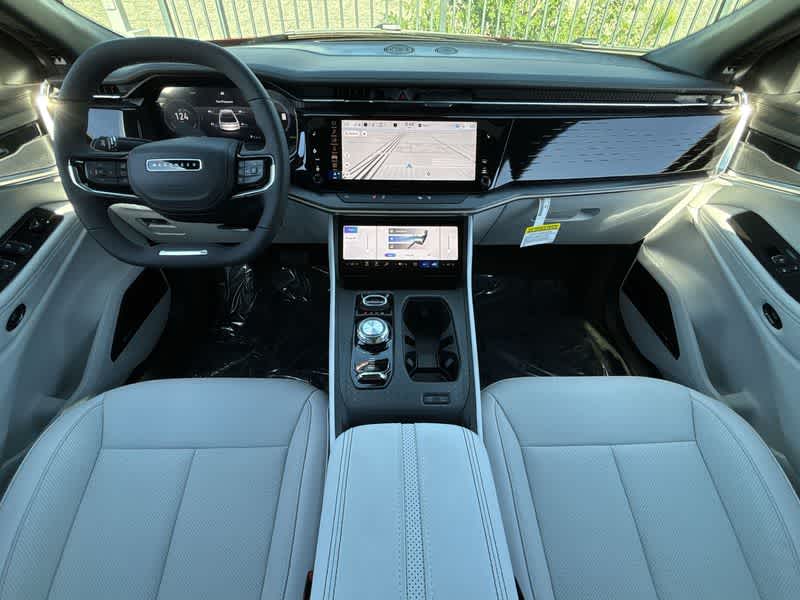 Thumbnail: 2025 Jeep Wagoneer S - 14