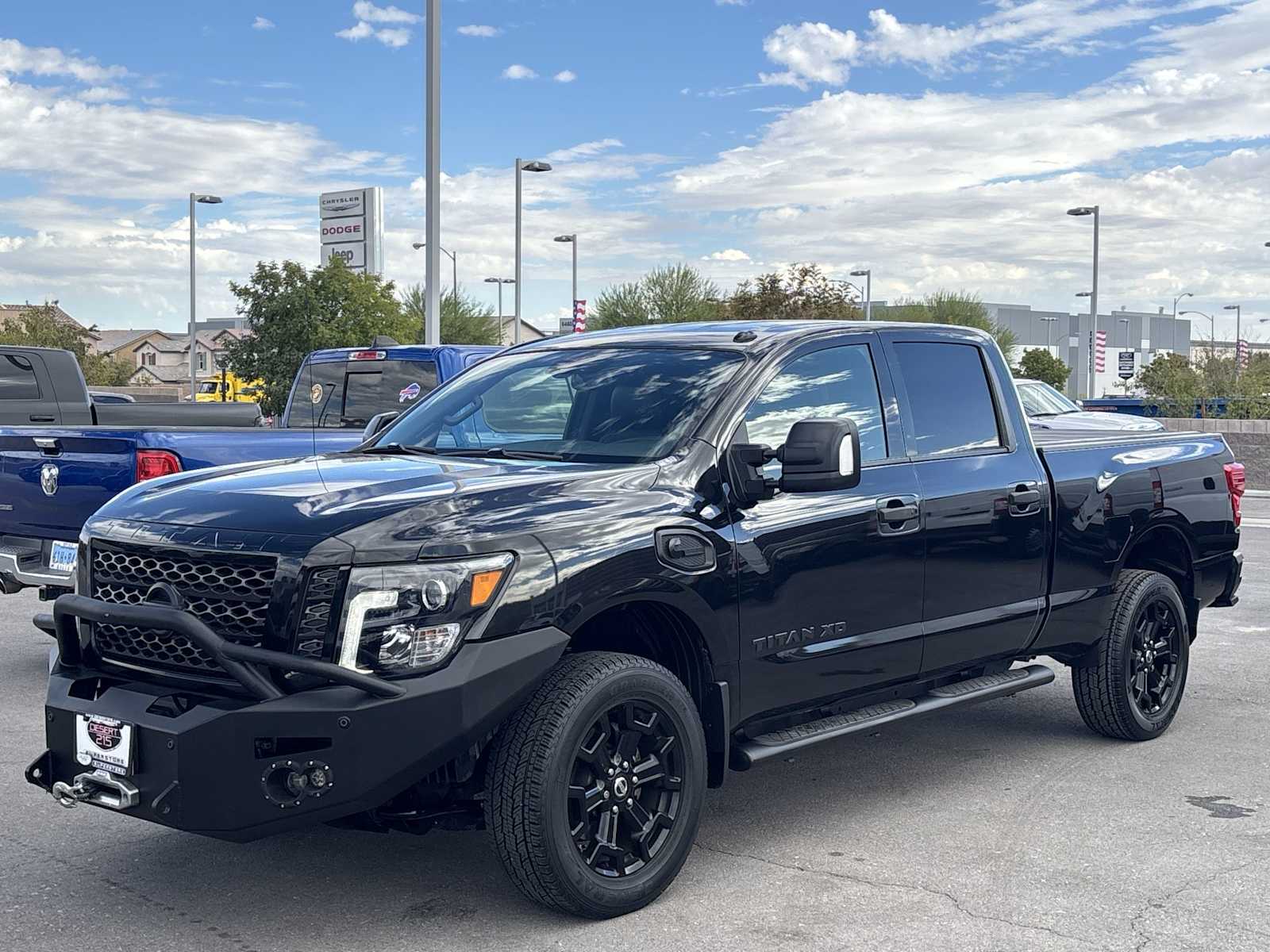 Thumbnail: 2019 Nissan Titan - 5