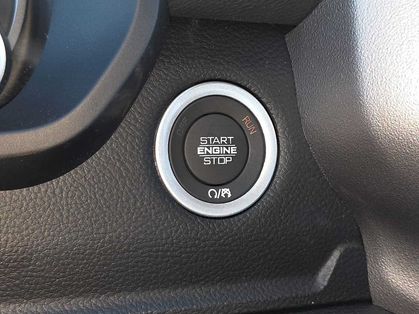 Thumbnail: 2026 RAM 1500 - 35