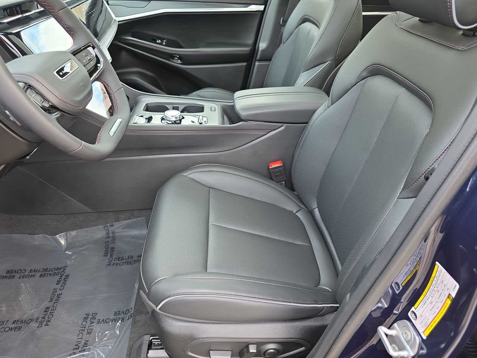 Thumbnail: 2025 Jeep Wagoneer S - 15